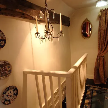 Porch House לינה וארוחת בוקר