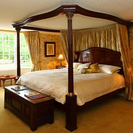 Porch House Bed & Breakfast